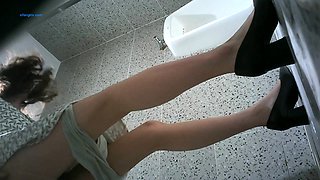 Amateur couple hidden cam