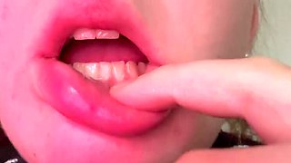 Crazy Leyla Hot German Girl Big Lips Blowjob Cum Swallow