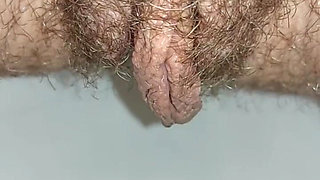 Housewife Pissing