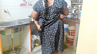 Desi Step Mom Fucked in the Kitchen I Fucked Her to Surprise While She Is Cooking