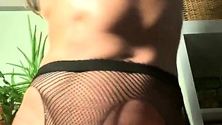 Solo girls masturbate until orgasm for