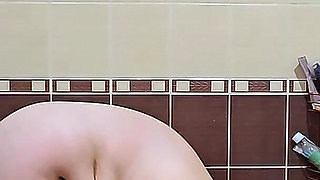 Pretty Chubby Wife with Big Natural Tits Takes a Shower