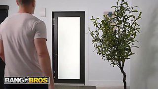 Bangbros - Sami Parker produces ultimate stress relief for tommy with a wet tub, knocker have fun and a running in rivulets internal cumshot