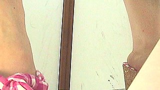 Amateur MILF Sara Bathroom Spy cam