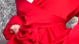 Homemade video of a brunette darling fingering her love tube