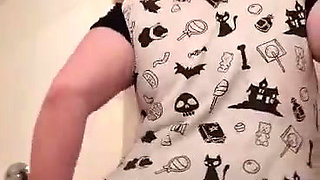 Feral Fae Queen Strips and Rides a Dildo for Your Pleasure