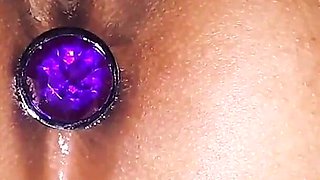 Sexy and Big Ass Mexican Receives Sexy Purple Anal Plug She Has a Very Hot Anus