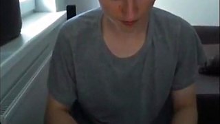 German amateur in lingerie fisted and creamed