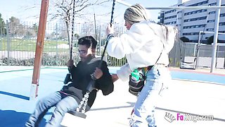 Splendid Vanesa Colombiana's public flashing video