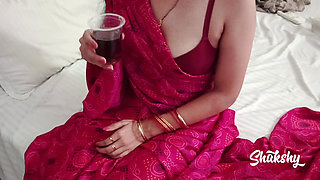 Brought the Hot Bhabhi of Gaon to the City and Had Sex