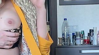 Smoking & tits JOI (ali custom).mp4
