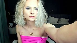 Blonde emo amateur solo masturbation