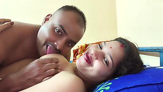 Desi Sexy Bengali Wife and Her Husband Romantic Kissing and Boob Press Sex Video