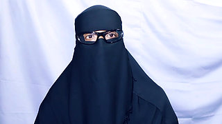 Beautiful village housewife having sex with father-in-law