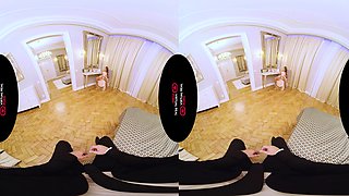 Masturbating babe fingering her vulva