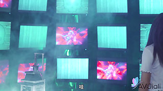 Jiu Jiu and Her Friends Spend an Evening in a Wild Orgy