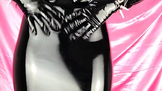 Amateur Honey With A BDSM Fetish