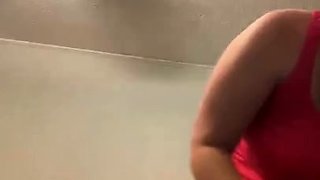 Cumshot amateur MILF suck and jerks dude in the bedroom