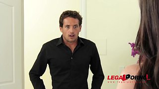 Extremely hot glamour babe Aidra Fox gets her wet pussy fucked deep & hard GP734