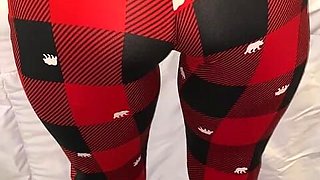 Melove Sexy Butt in Tight Red & Black Pants