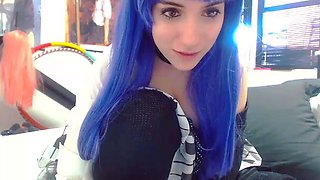 Hot amateur webcam teen masturbates for their fans