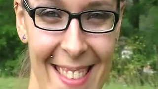 My Girlfriend Likes to Piss