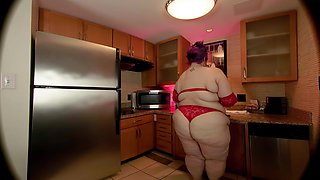 Blushtv- Greekthicky Hot in the Kitchen