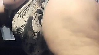 Pleasures of a Spoiled MILF, Only Slow Motion Fans