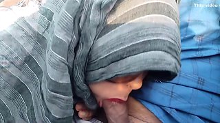 Muslim Girl Fucked In Car - Indian Muslim Girl Porn Videos