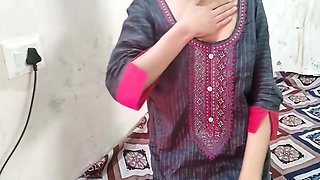 Padosi Ko Saman Dene Ke Bahane Pel Diya