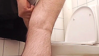 No doubt daddy u will never miss this chance to fuck my ass