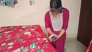 Kerala Housewife Calls Her Boyfriend When No One Is at Home