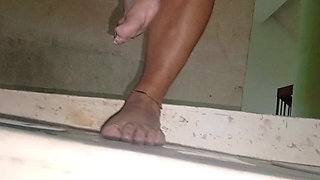 Foot Fetish My Stepmom Models Them in the Hotel Pool