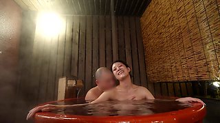 Creampie in an Open-air Bath: Wet Woman’s Skin Is so Glossy Vol. 2