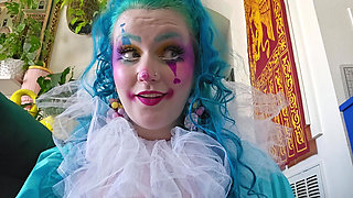 Step-sisters 7 Minutes in Heaven