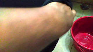 Taboo: Fucking My Beautiful Saudi MILF Huge Butt Stepmom in Bathroom When She Washing Clothes