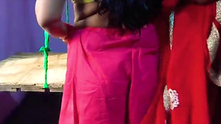 The neighbor step brother-in-law kissed the sister-in-law by laying it on flowers. Hindi audio