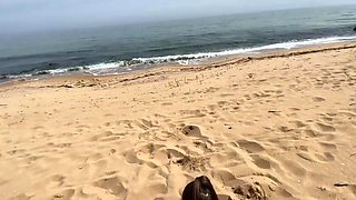 Public Beach Sex Adventure - She Came, She Saw, She Spied