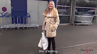 Young Handsome Dude Is A Gift For Sexy Blonde Milf 7 Min With Huge Boobs