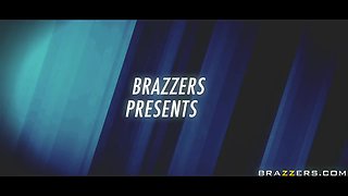 Wild Girls With Tommy Gunn, Lizzy London, Nicole Aniston - Brazzers