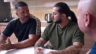 5on1 Very beautiful teen Sofia Smith gets group anal sex with