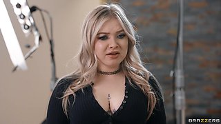 The Clumsy Intern With Isiah Maxwell, Lulu Chu - Brazzers