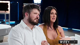 WIFEY Hubby Watches As His Horny Wife Sienna Rae Gets Double Penetrated In Front Of Him