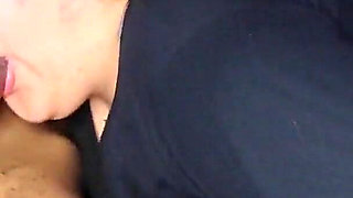 Deep Throat Extreme Homemade Video of a Busty Argentinian Chubby Porno Casero.