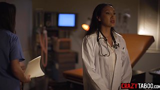 Panic nurse asked doctor for the help
