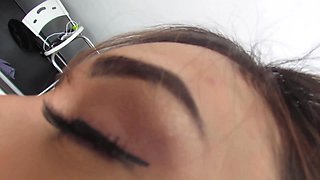 Hot Stepdaughter Asks Me to Collaborate to Record in Her Business, Michelchica