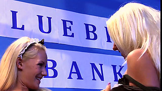 Lesbo Babes Lick Juicy Pussies Wild