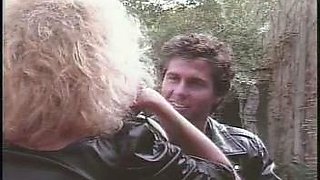 Blonde amateur milf does anal on pov camera 11