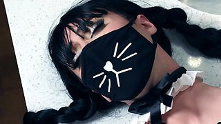 Cockhungry cosplay roseboi buttfucked