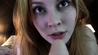 Kendall Jenner webcam solo look alike masturbation